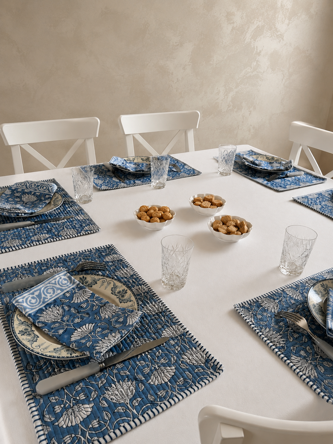 serviette de table LOTUS bleue.