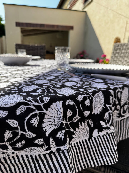 Nappe LOTUS noire